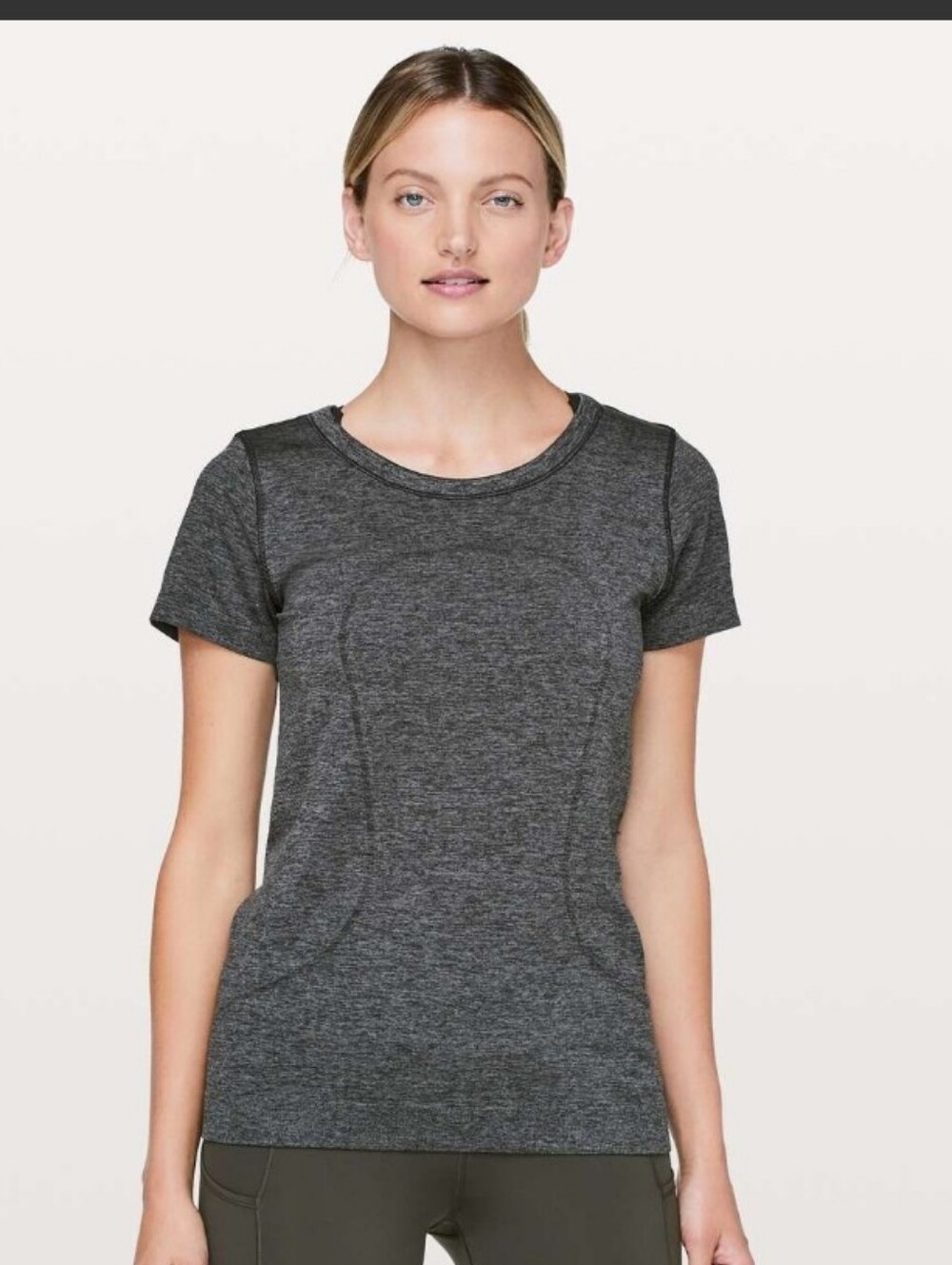 NWT Lululemon Swiftly Tech Short Sleeve *Relaxed Fit Black / Anchor Size 2